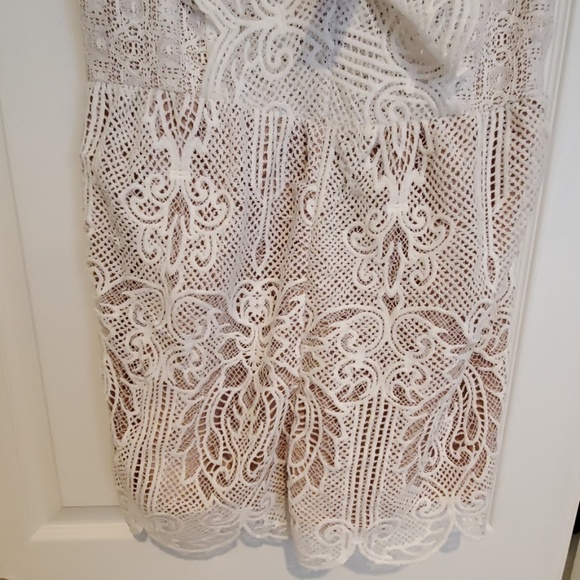 SUGAR+LIPS NEW WOMEN'S WHITE LAYERED LACE  ROMPER - Picture 4 of 6